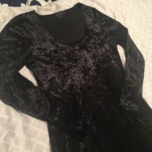 Karen Kane velvet short dress